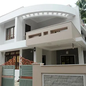 Moksha Homestay Bed & Breakfast